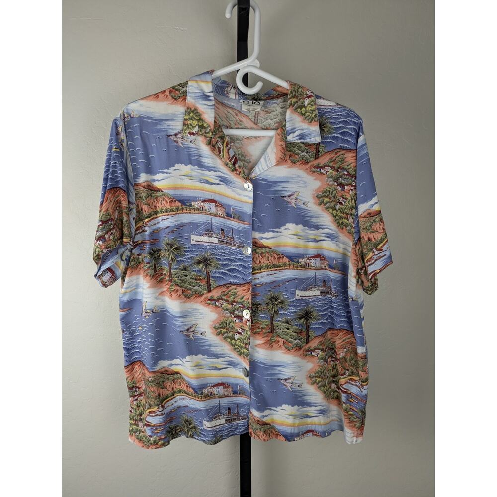 Vintage CLIO Short Sleeve Button Front Shirt Travel Island Cruise Ship